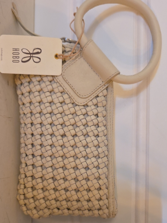 HOBO Handbags - HOBO Sable Cream Woven Leather Wristlet (Whitecap)